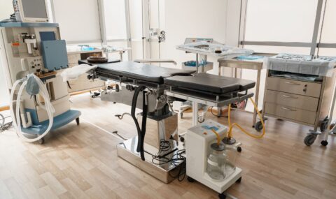 renovación de equipos médicos